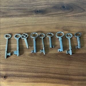 Vintage Skeleton Keys
